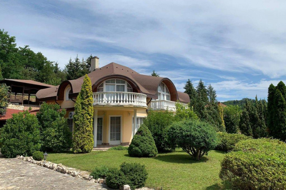 Real Estate in Hungary, properties for sale and rent!